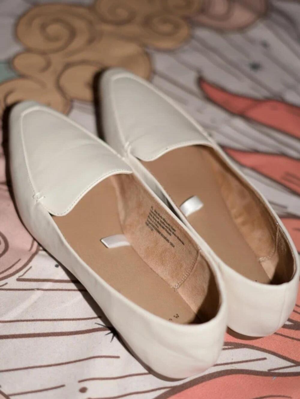 A New Day Faux Leather White Loafer Flats Size 9.5